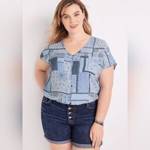 Maurices Paisley Patchwork Button Down Short Sleeve Blue V-Neck Blouse